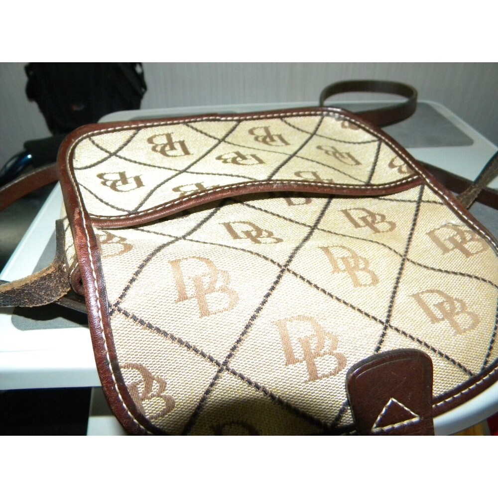 Dooney & Bourke Signature Canvas Crossbody Bag Small - Picture 14 of 16